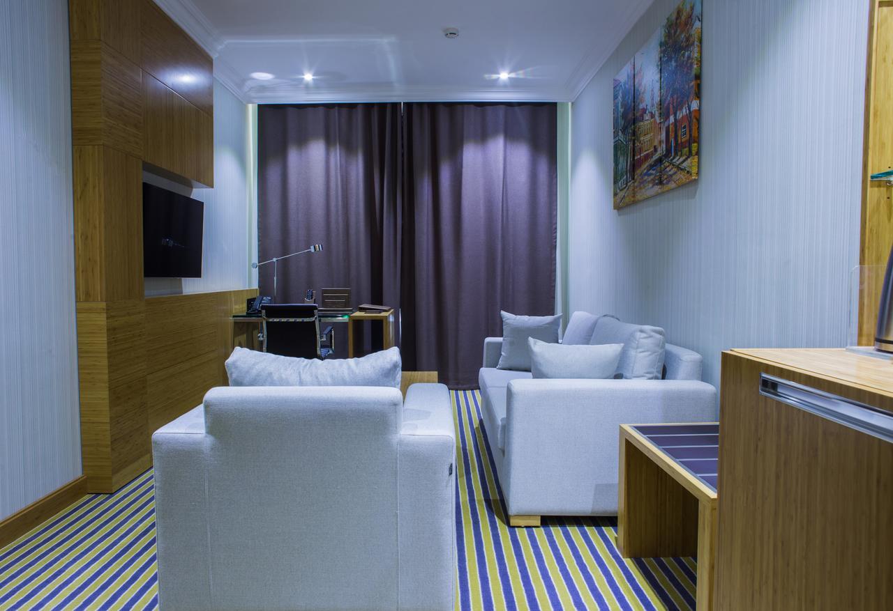 Aidana Plaza Hotel Shymkent Exterior photo